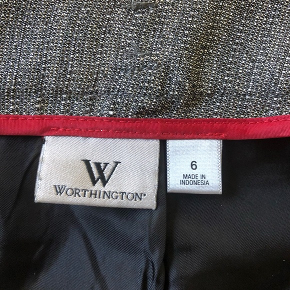 Silver metallic lined size 6 pencil skirt - Picture 3 of 6